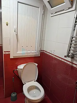 Satılır 2 otaqlı köhnə tikili 55 m²
