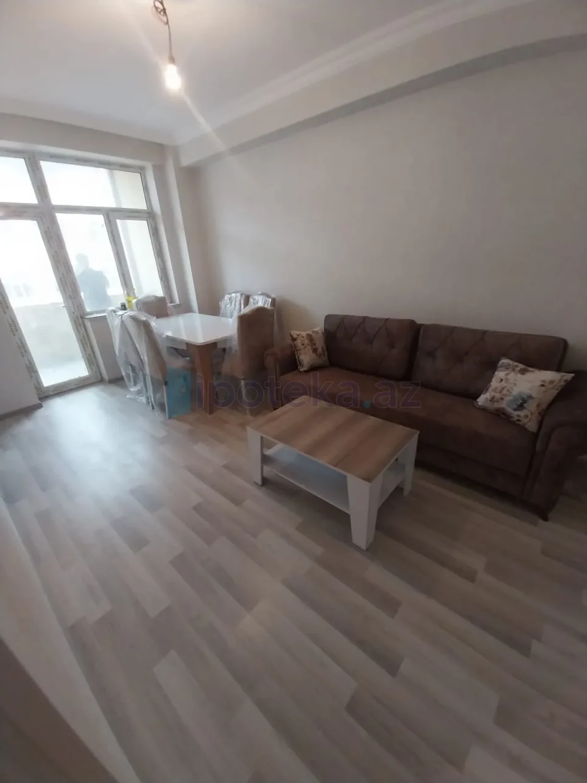 Satılır 2 otaqlı yeni tikili 57 m²