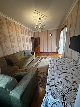 Satılır 2 otaqlı köhnə tikili 60 m² — Bakı, Binəqədi 2 otaq 60.00 m²