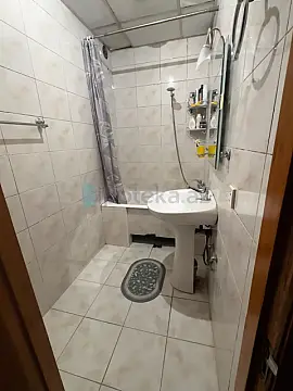 Satılır 2 otaqlı köhnə tikili 60 m²