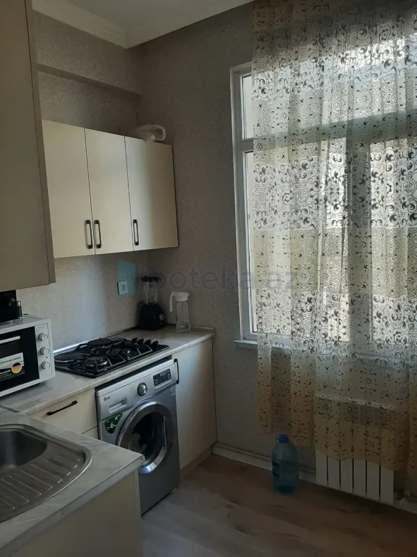 Satılır 2 otaqlı yeni tikili 74 m²
