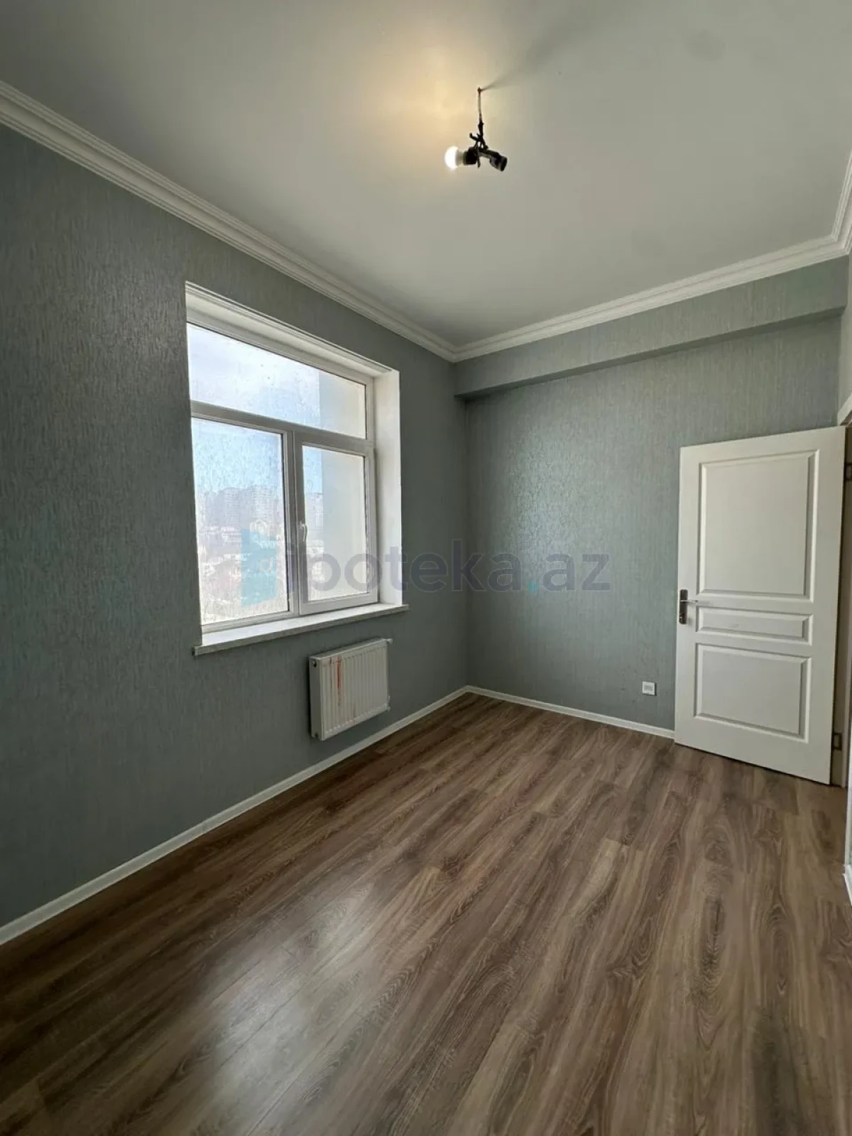 Satılır 3 otaqlı yeni tikili 85 m²