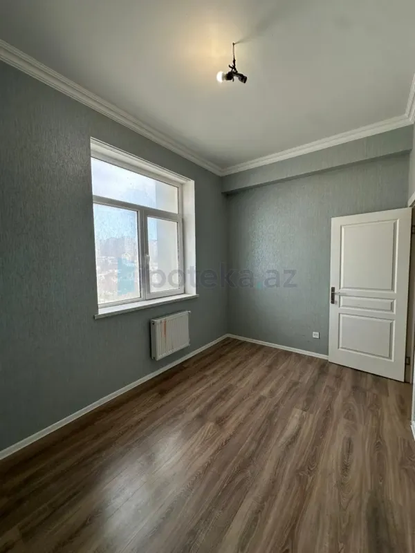 Satılır 3 otaqlı yeni tikili 85 m²