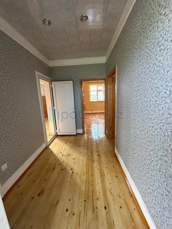 Satılır 3 otaqlı həyət evi 100 m²