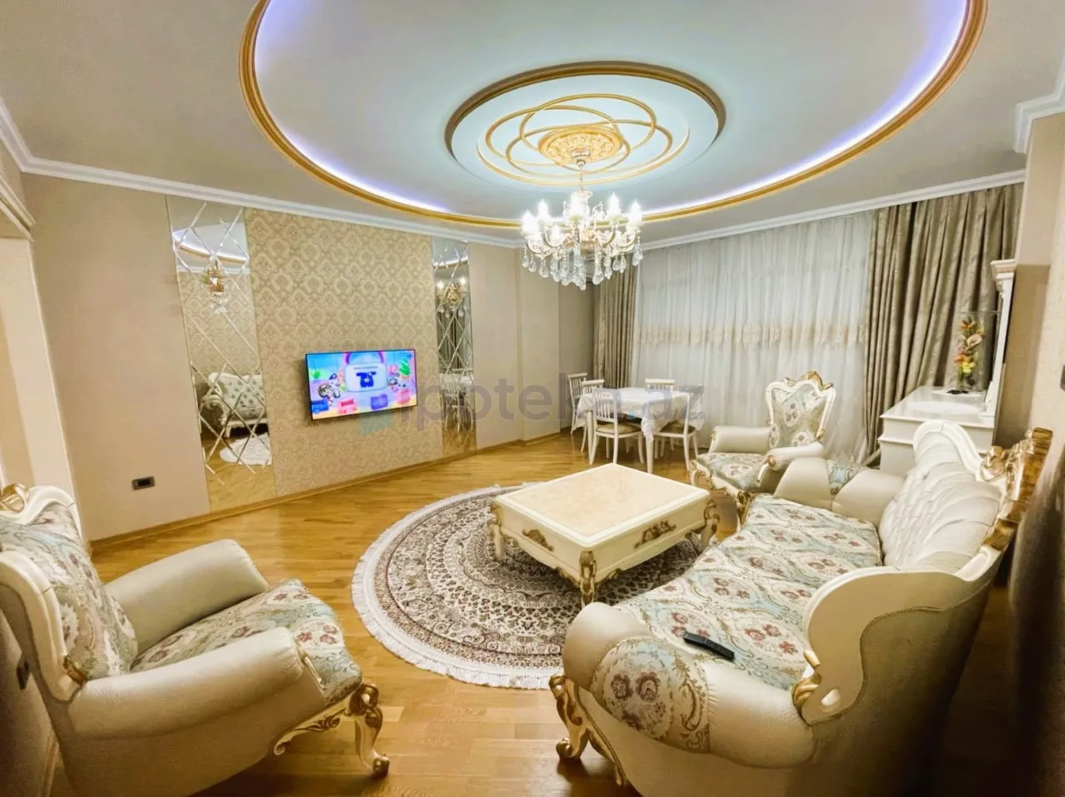 Satılır 3 otaqlı yeni tikili 105 m²