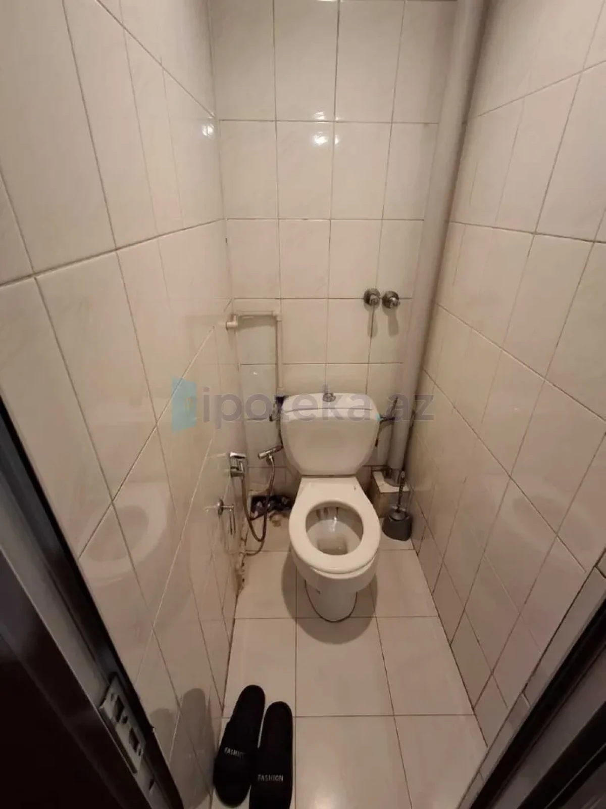 Satılır 2 otaqlı köhnə tikili 60 m²