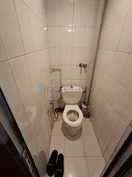 Satılır 2 otaqlı köhnə tikili 60 m²