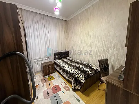 Satılır 4 otaqlı həyət evi 100 m²