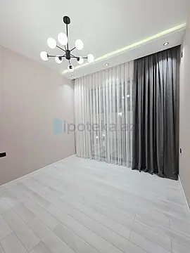 Satılır 4 otaqlı mənzil 145 m²
