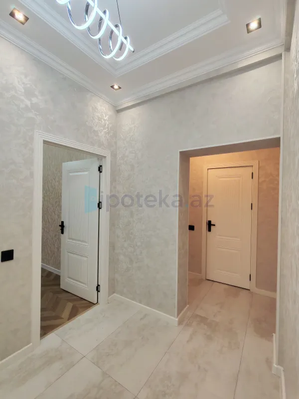 Satılır 2 otaqlı yeni tikili 65 m²