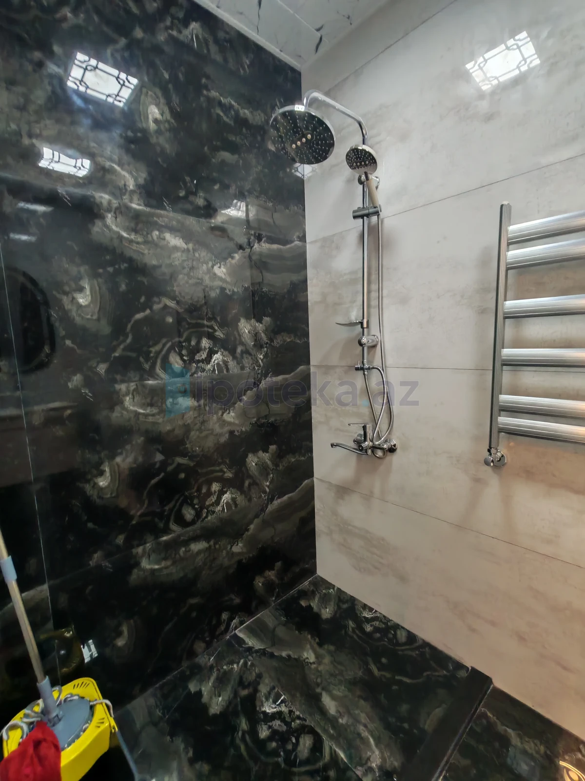 Satılır 2 otaqlı yeni tikili 65 m²