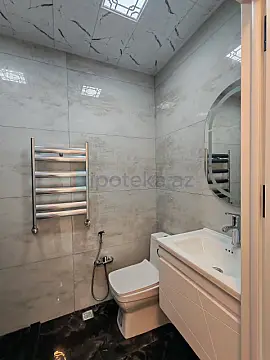 Satılır 2 otaqlı yeni tikili 65 m²