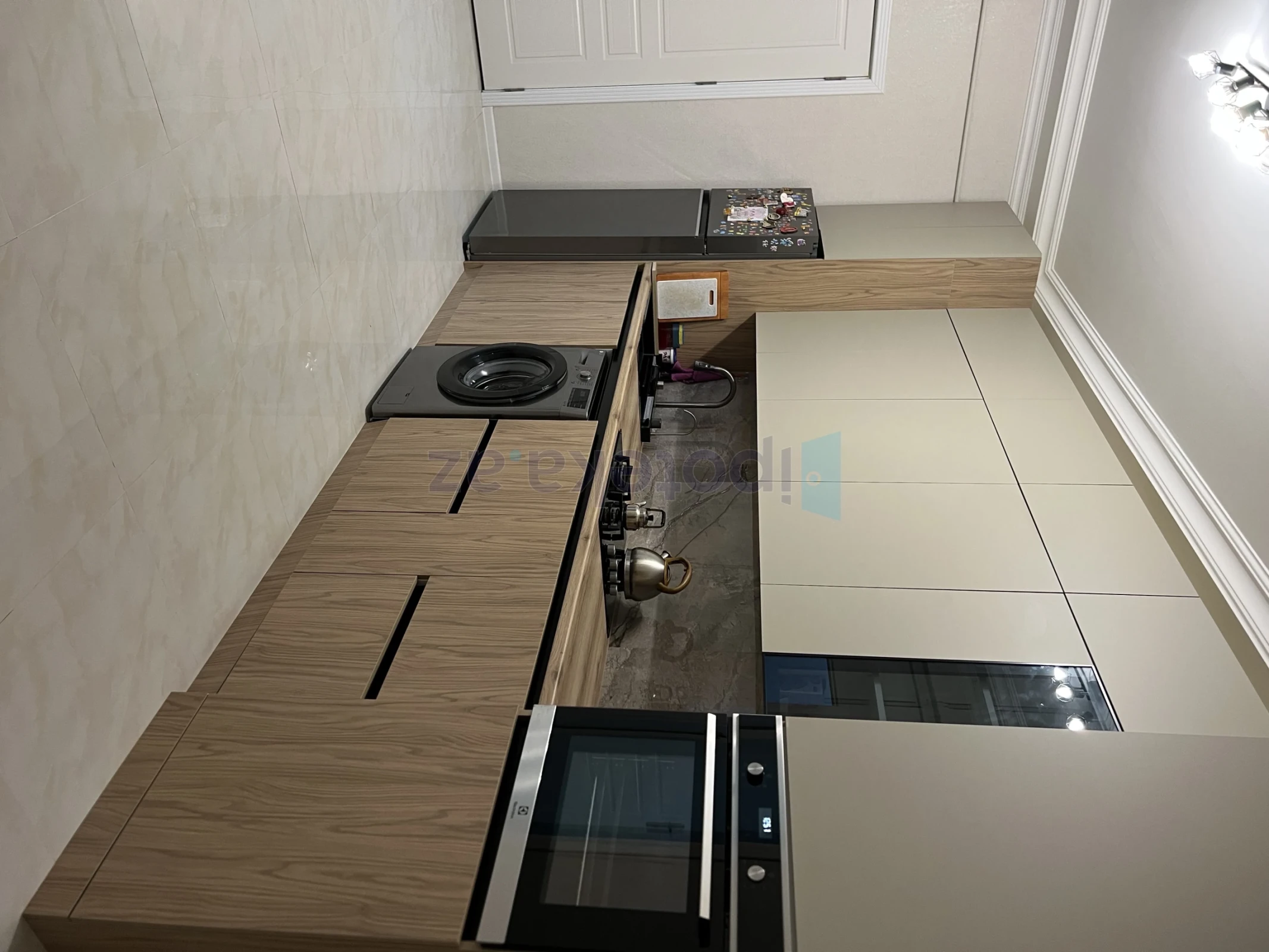 Satılır 2 otaqlı yeni tikili 81 m²