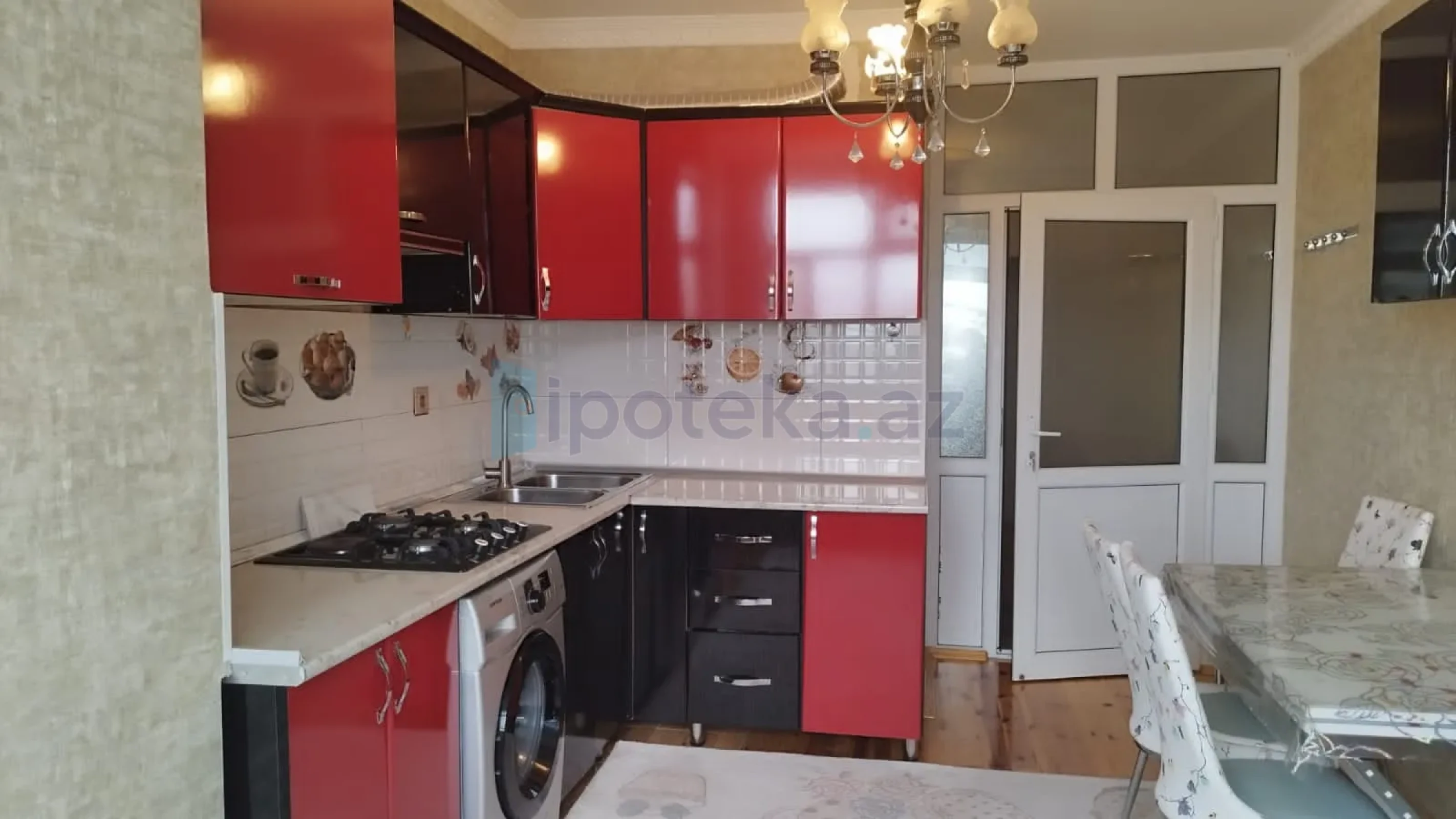 Satılır 4 otaqlı yeni tikili 110 m²