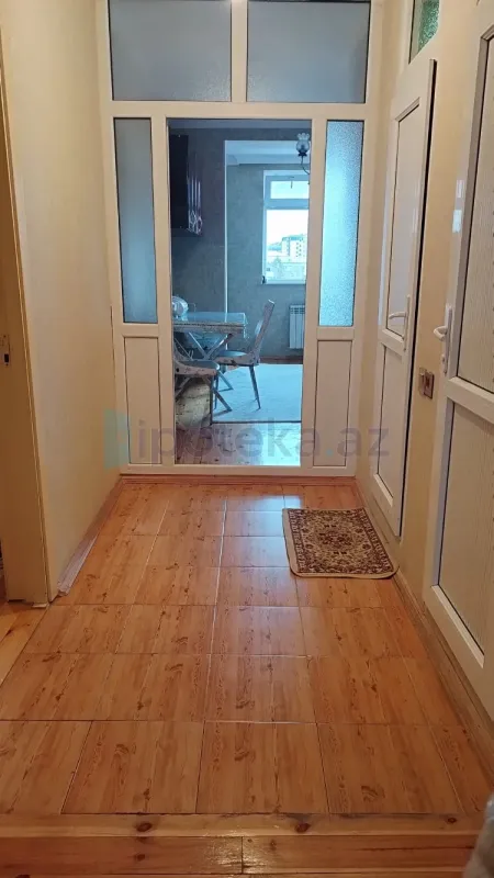 Satılır 4 otaqlı yeni tikili 110 m²