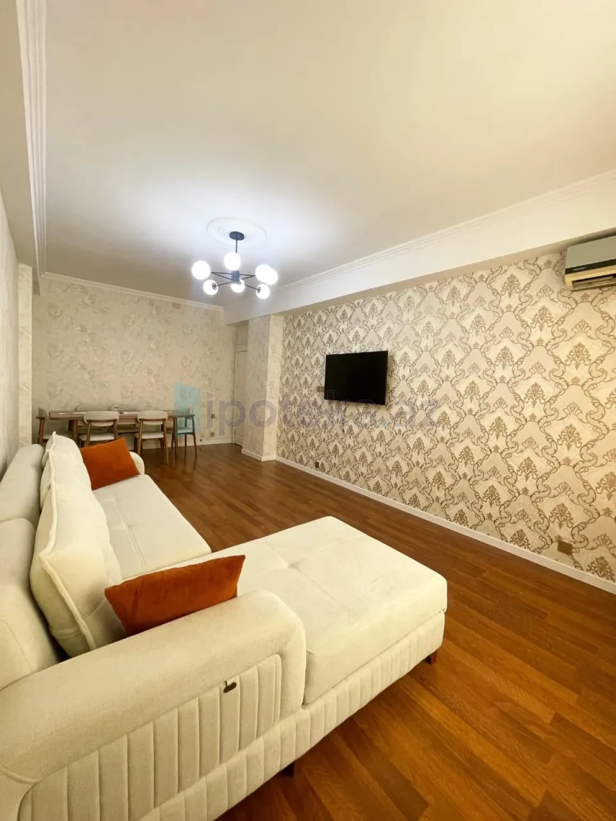 Satılır 3 otaqlı yeni tikili 81 m²