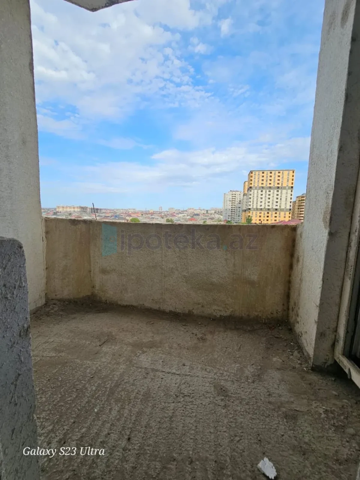 Satılır 2 otaqlı yeni tikili 84 m²