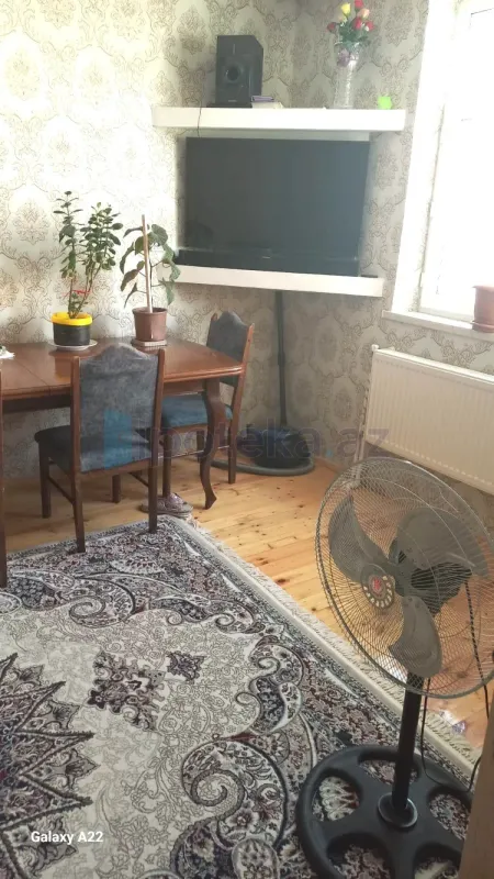 Satılır 4 otaqlı həyət evi 110 m²