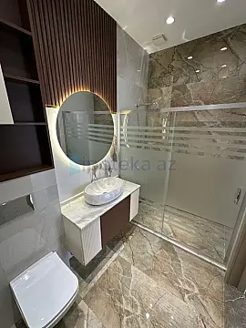 Satılır 5 otaqlı həyət evi 220 m²