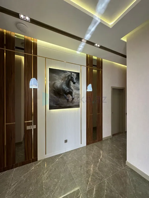 Satılır 5 otaqlı həyət evi 220 m²