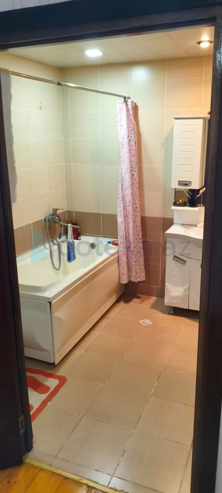 Satılır 2 otaqlı köhnə tikili 89 m²