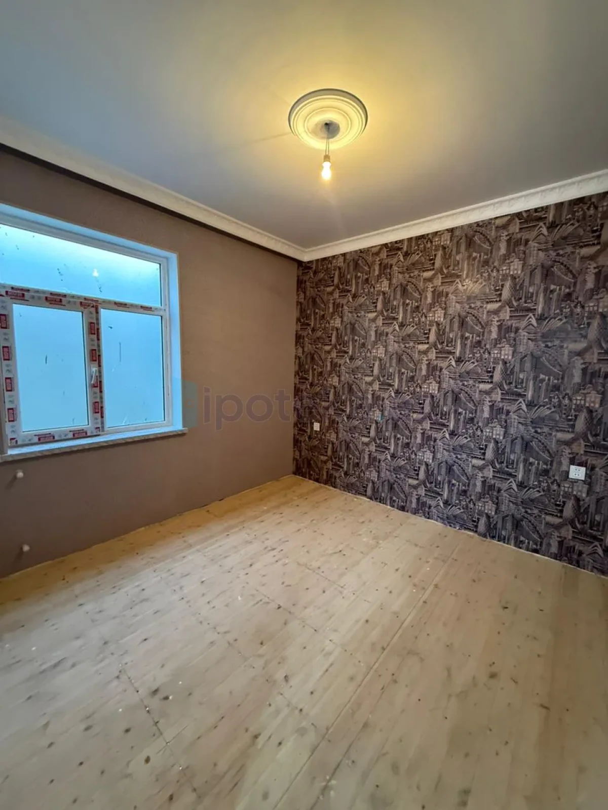 Satılır 3 otaqlı həyət evi 60 m²