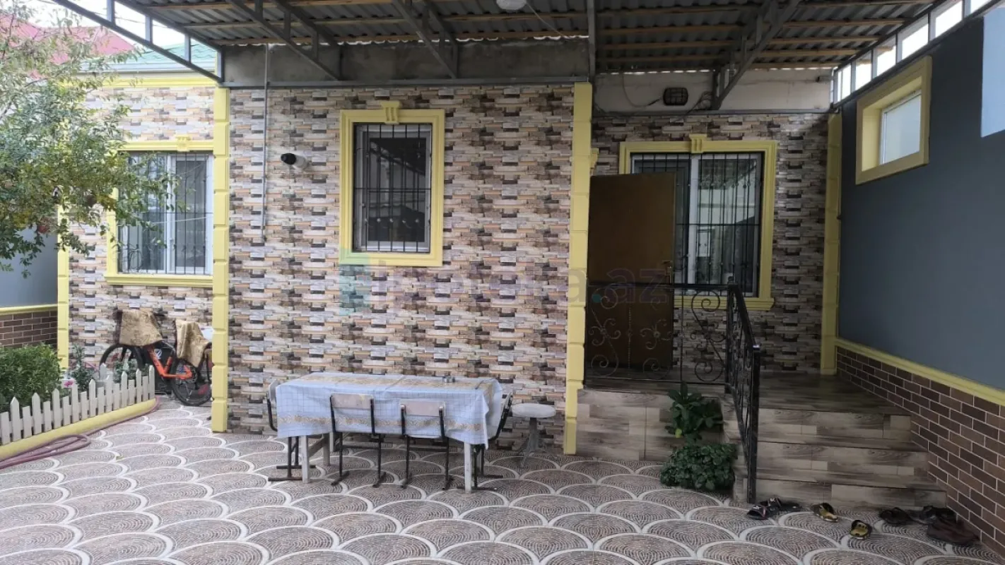 Satılır 3 otaqlı həyət evi 90 m²