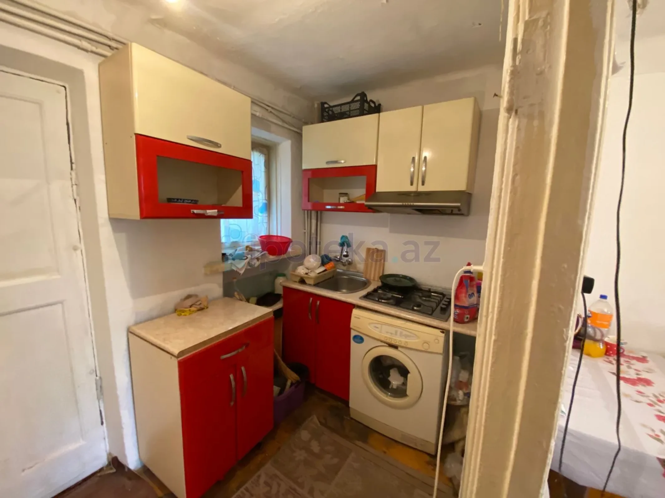 Satılır 1 otaqlı köhnə tikili 30 m²