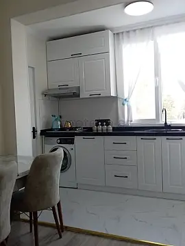 Satılır 3 otaqlı köhnə tikili 55 m²
