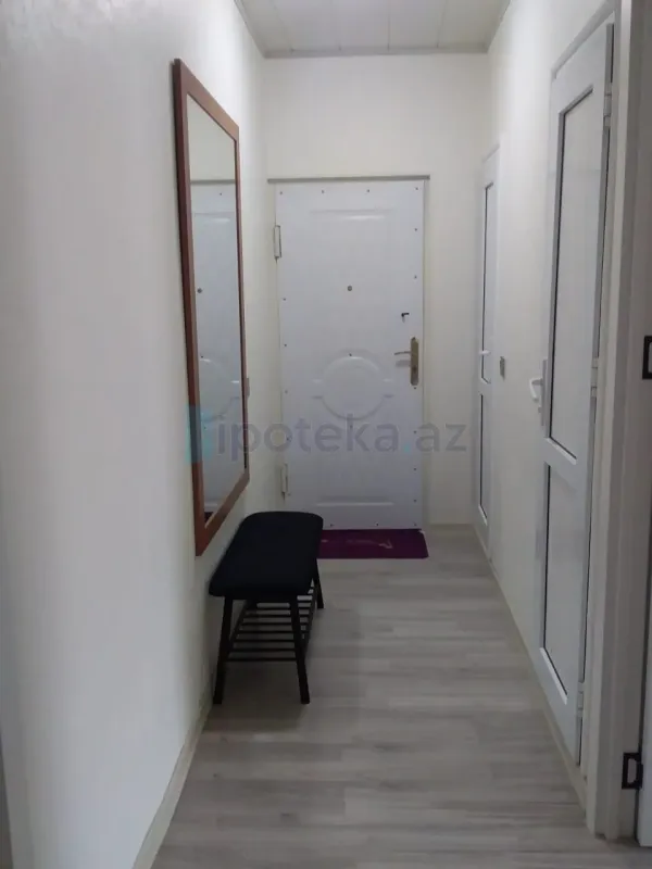Satılır 3 otaqlı köhnə tikili 55 m²