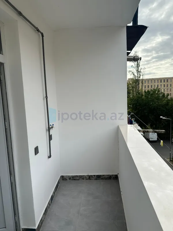 Satılır 3 otaqlı köhnə tikili 75 m²