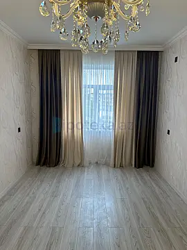 Satılır 3 otaqlı köhnə tikili 75 m²