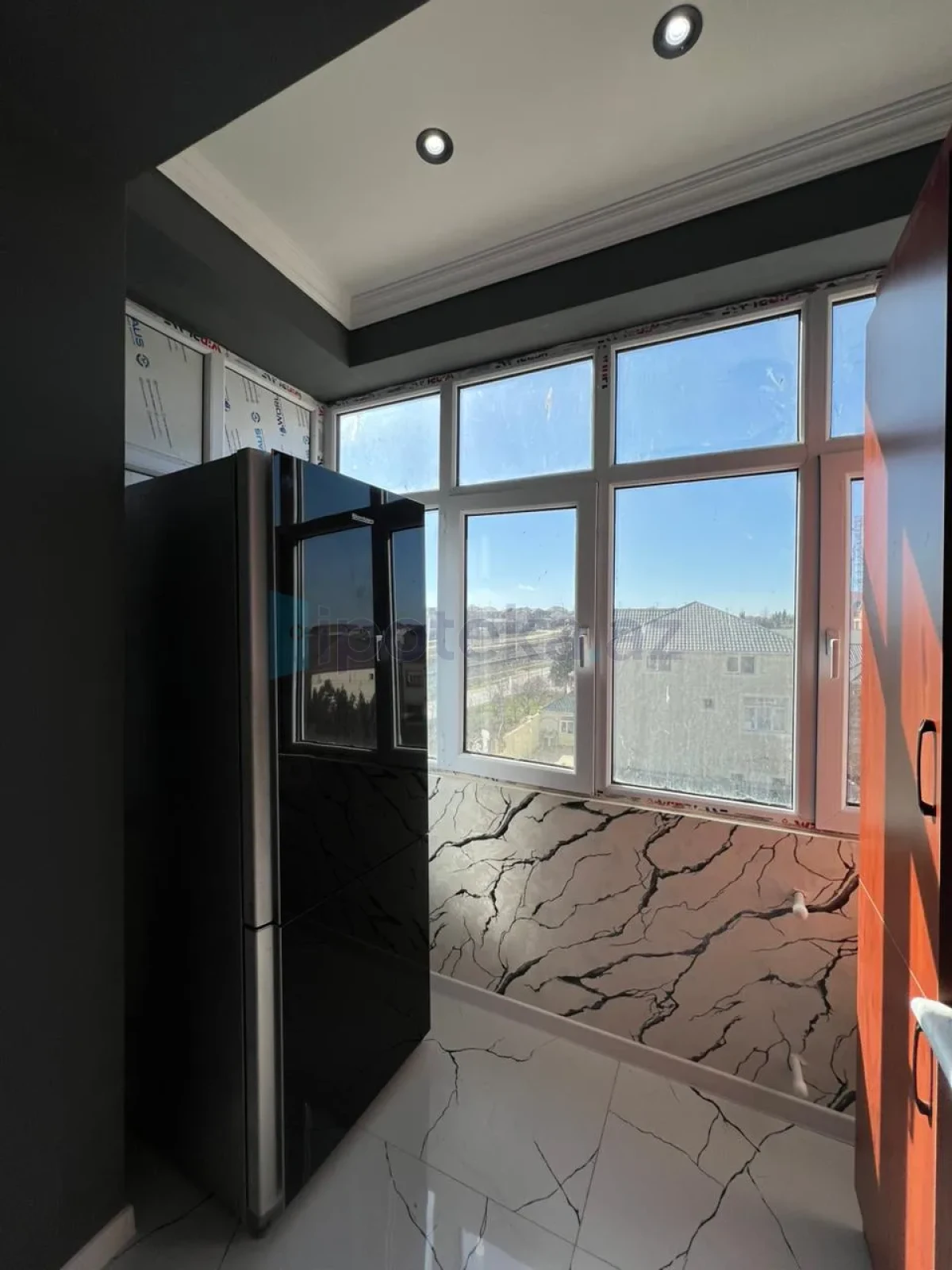 Satılır 2 otaqlı yeni tikili 58 m²