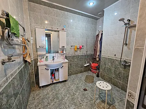 Satılır 3 otaqlı yeni tikili 80 m²