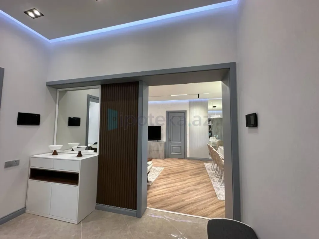 Satılır 4 otaqlı həyət evi 150 m²