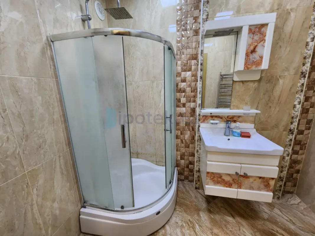 Satılır 3 otaqlı yeni tikili 90 m²