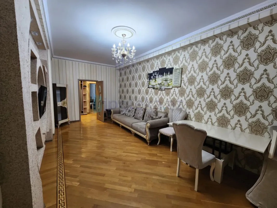 Satılır 3 otaqlı yeni tikili 90 m²