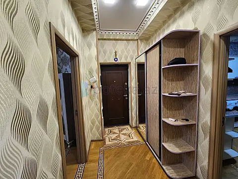 Satılır 3 otaqlı yeni tikili 90 m²