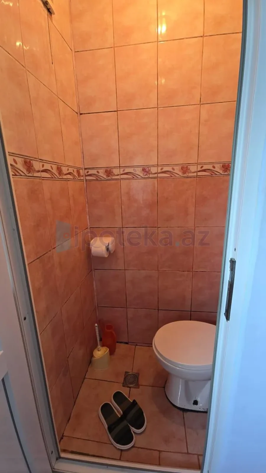 Satılır 2 otaqlı köhnə tikili 53 m²