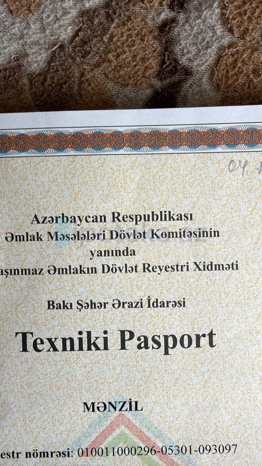 Satılır 2 otaqlı köhnə tikili 50 m²