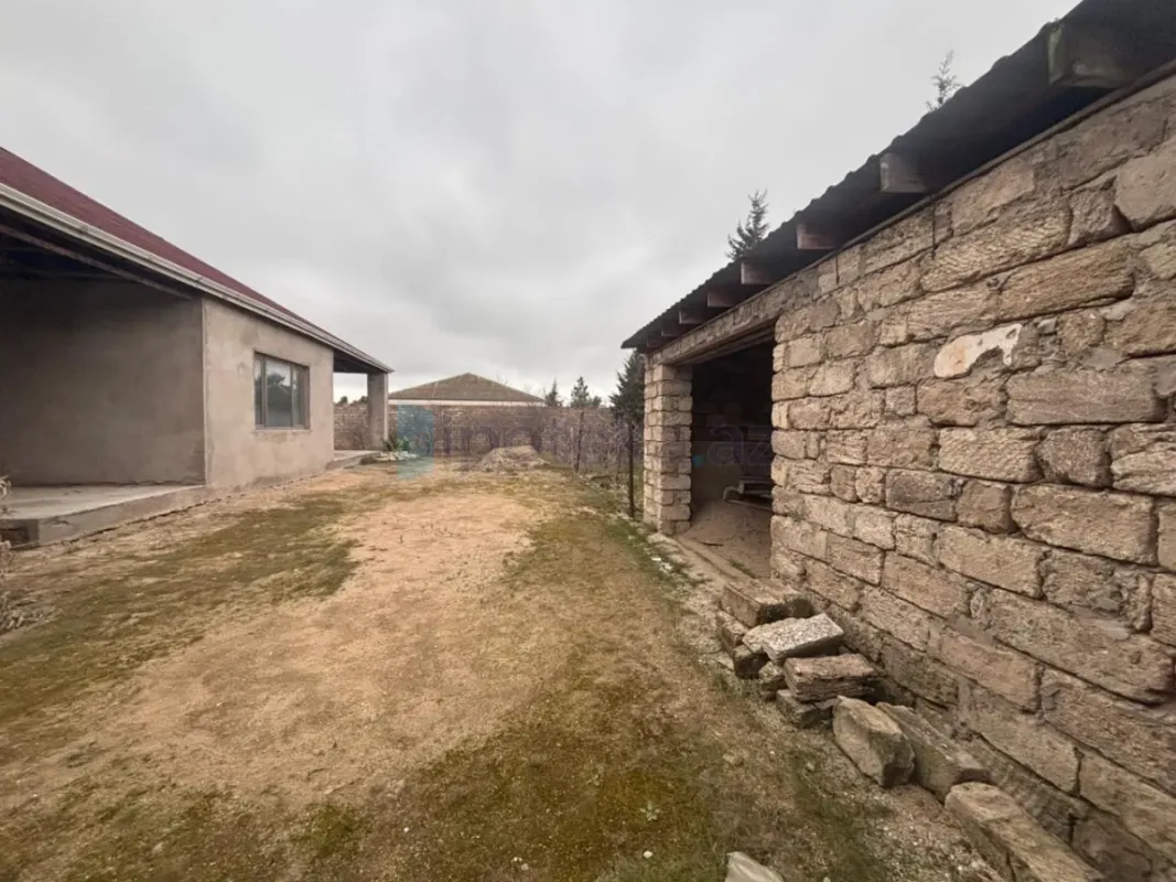 Satılır torpaq sahəsi 9 m²