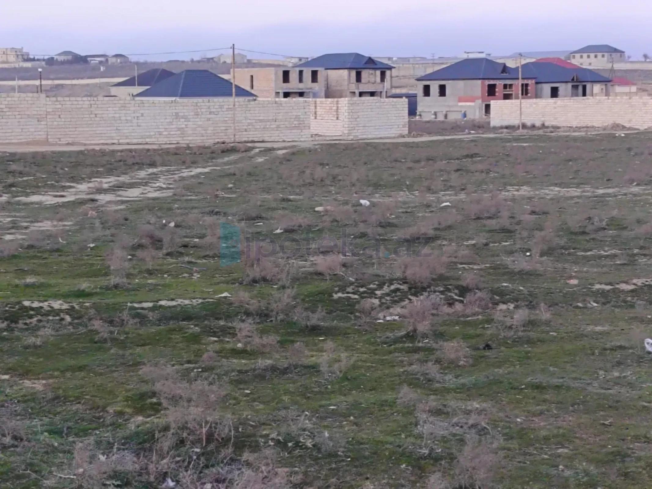 Satılır torpaq sahəsi 12 m²