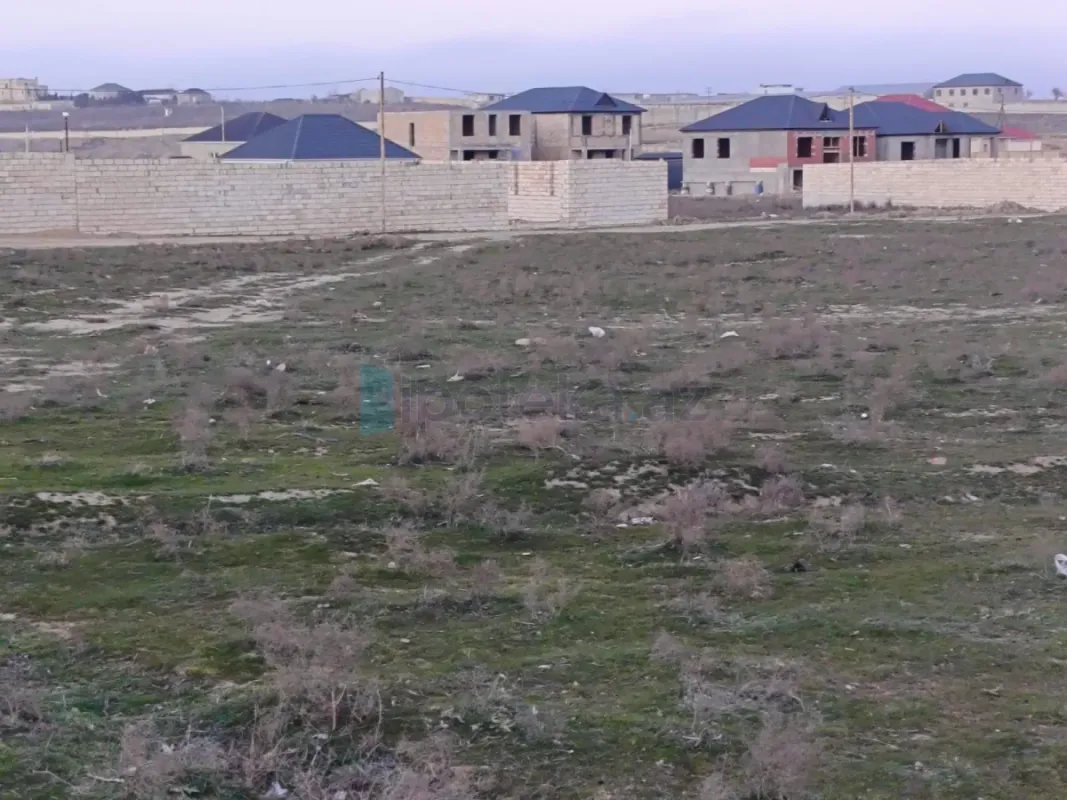 Satılır torpaq sahəsi 12 m²