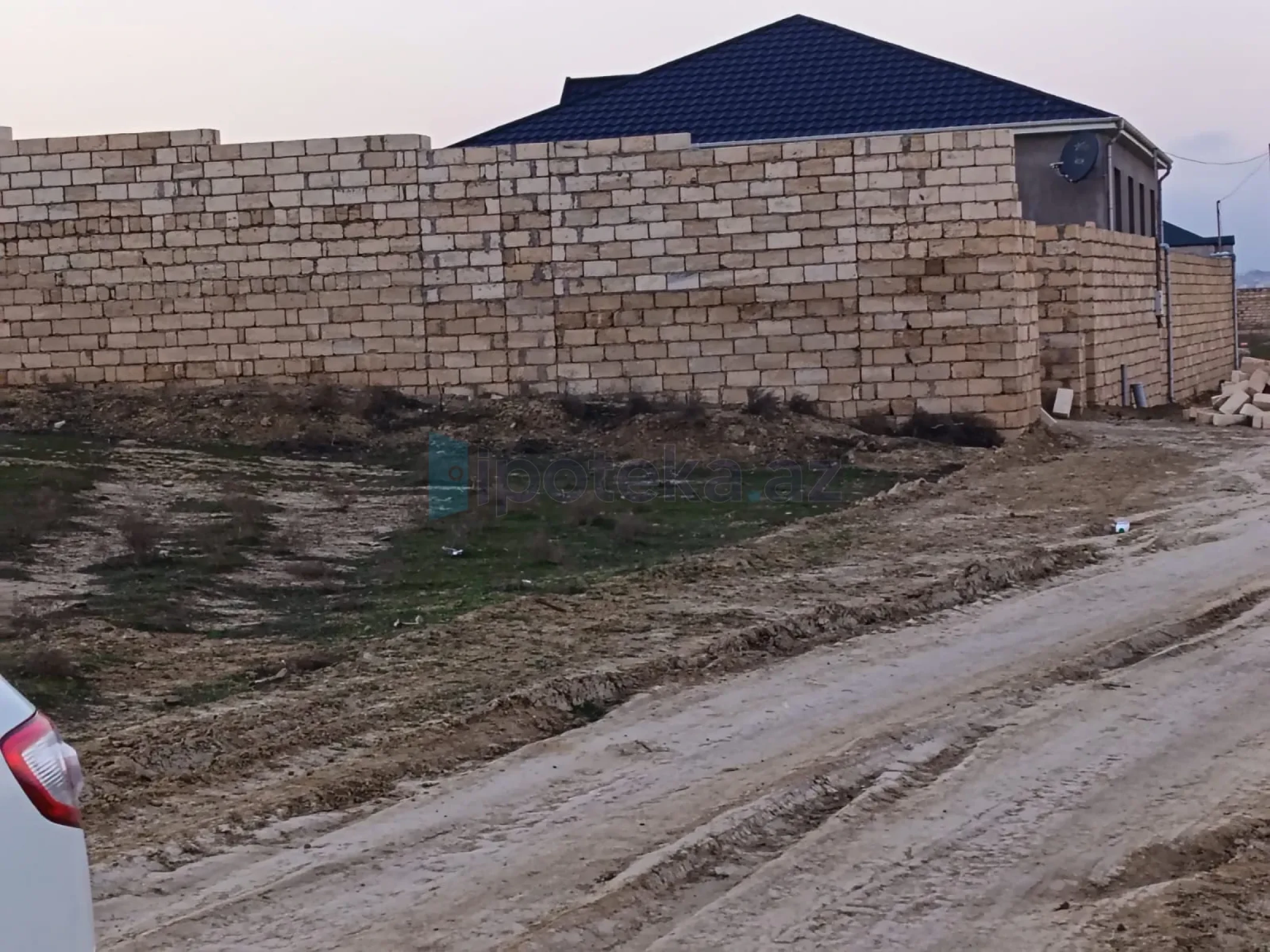 Satılır torpaq sahəsi 12 m²