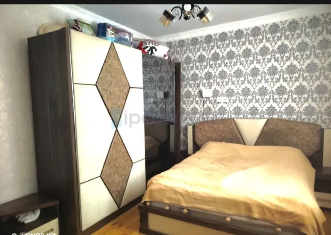 Satılır 2 otaqlı həyət evi 70 m²