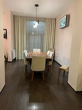 Satılır 4 otaqlı mənzil 250 m² — Bakı, Buzovna 4 otaq 250.00 m²