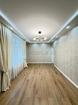 Satılır 2 otaqlı köhnə tikili 60 m²