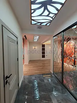 Satılır 3 otaqlı yeni tikili 100 m²