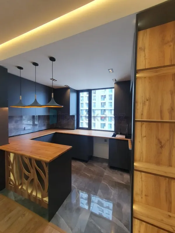 Satılır 3 otaqlı yeni tikili 100 m²