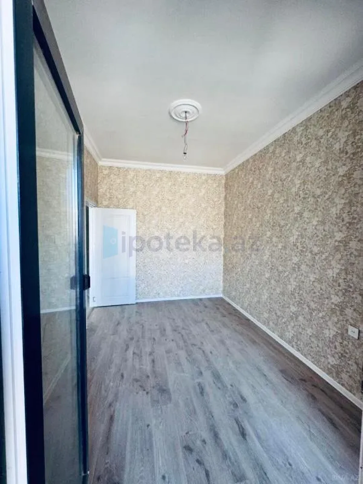 Satılır 2 otaqlı yeni tikili 52 m²